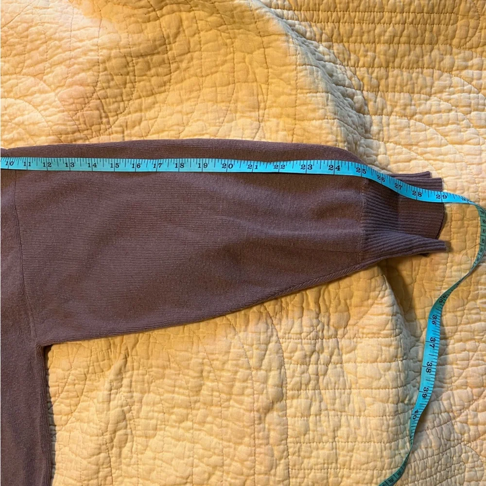 Ozma Noe Crop Sweater in Pima Linen (mushroom) - Picture 6 of 9